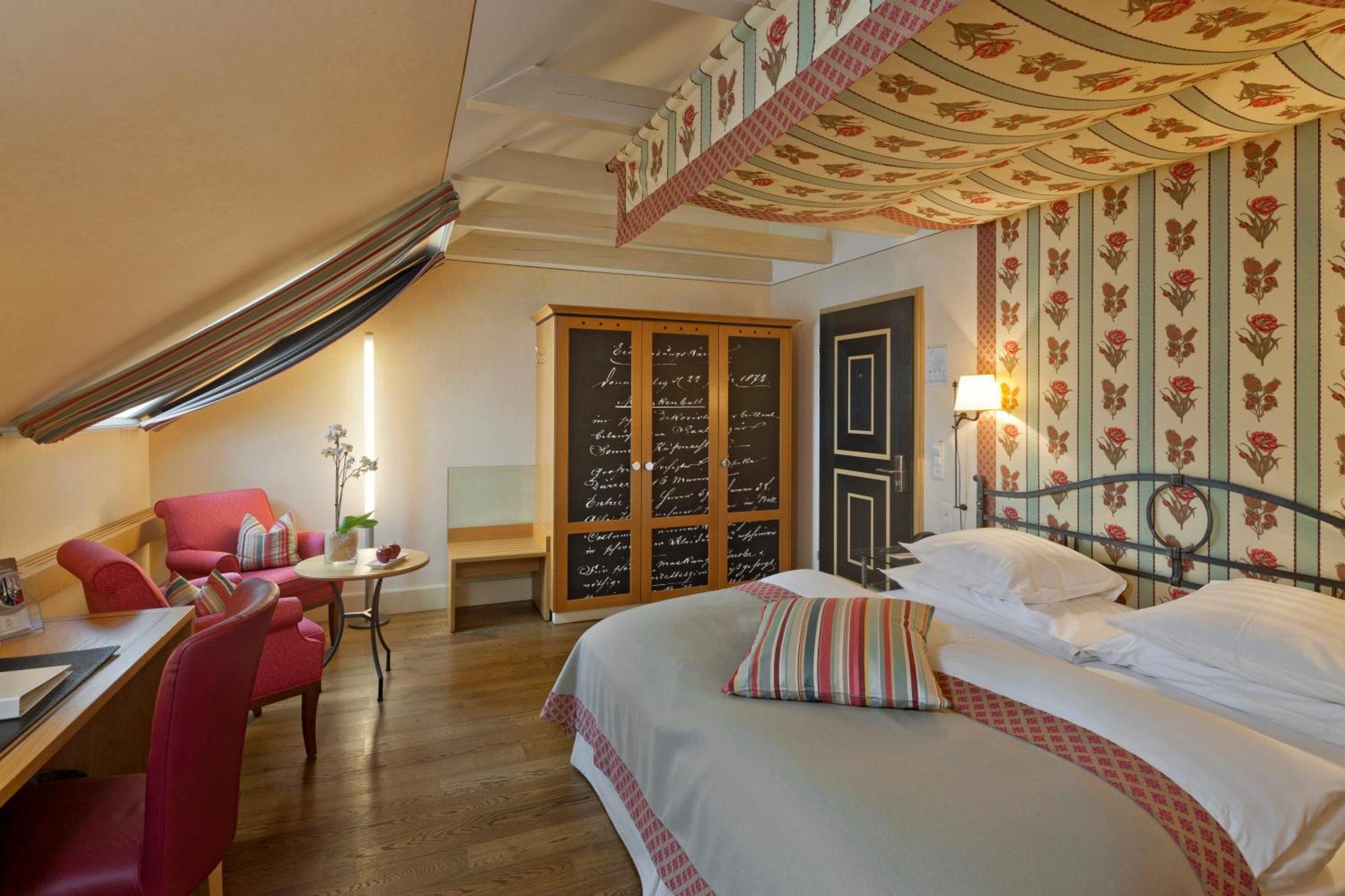 Doppelzimmer mit Seeblick